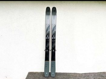 Atomic Backland 100 Skis 2025 bike usato