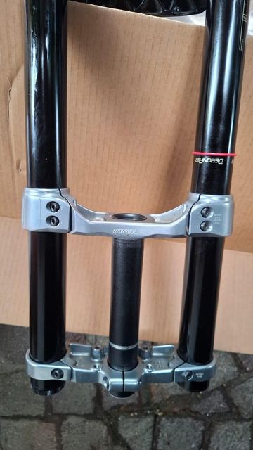 Brugt Rockshox Boxxer ultimate R2C ultimate r2c Fork