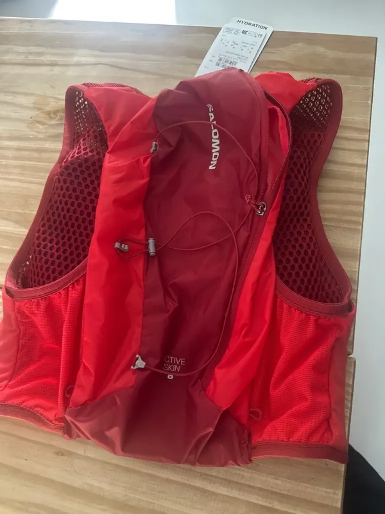 Used Salomon Active Skin 8 Set bike — image 4 of 7