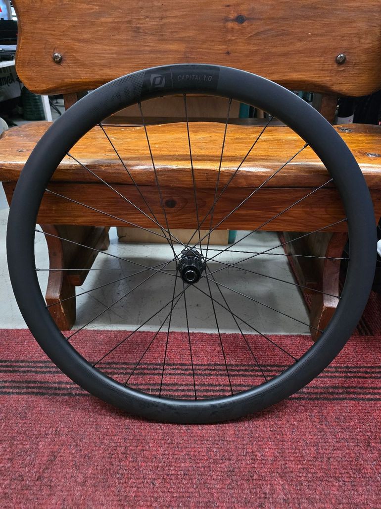 Tweedehands Syncros Capital 1.0 40 mm 2025 bike — afbeelding 4 van 5