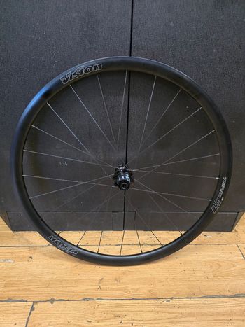 Vision Team Disc 30 2024 bike d'occasion — image 2 sur 5