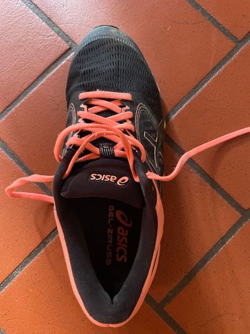 Brugt Asics gel ziruss 3 Running Shoes