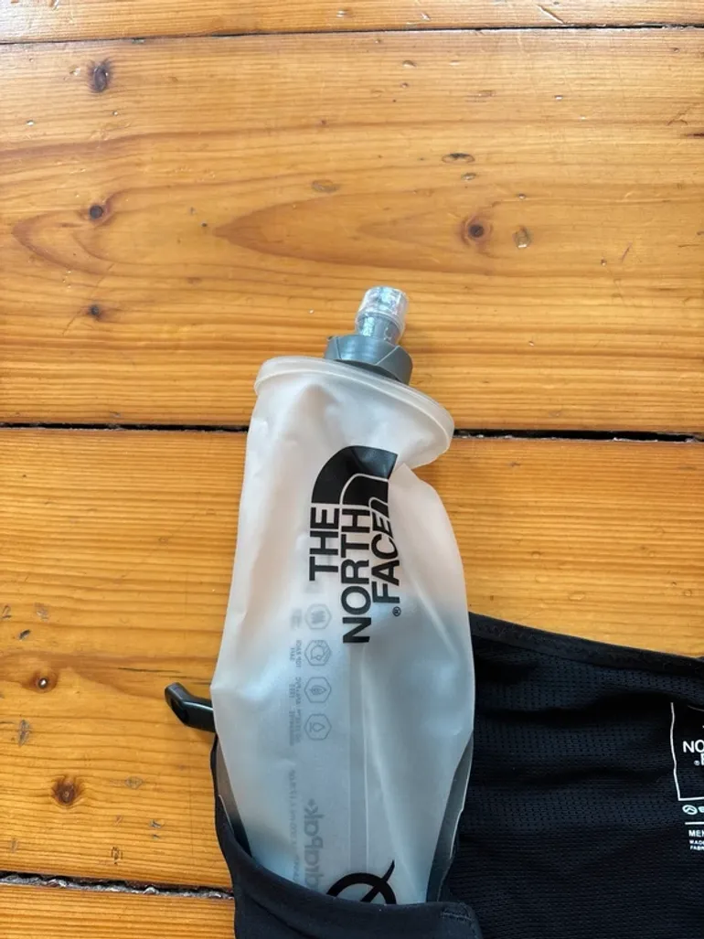 The North Face Laufweste Trailrunning mit Flasche bike de segunda mano — imagen 4 de 5