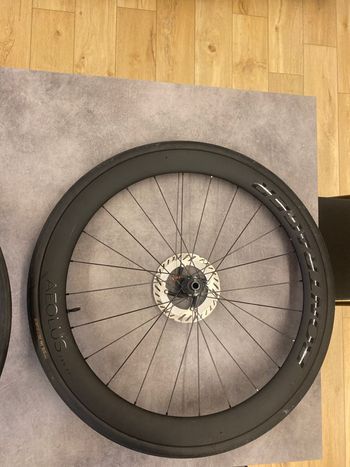 Used Bontrager Aeolus Pro 51 Tubeless 2026 bike — image 4 of 5