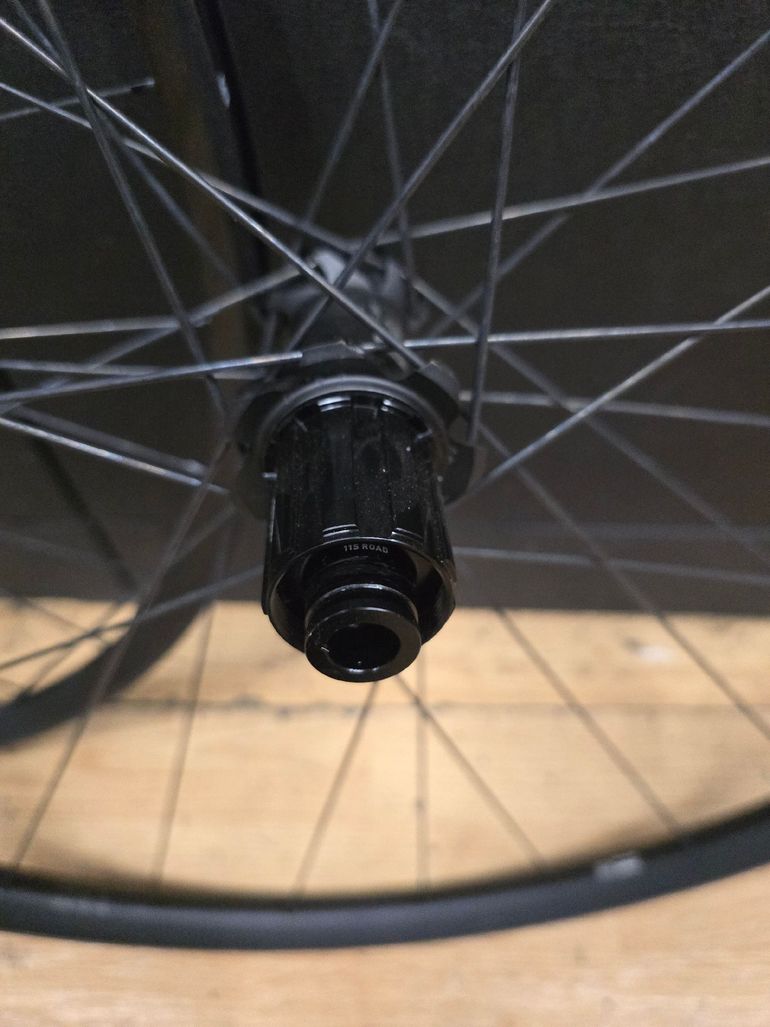 Used Dt Swiss XR 1700 2024 bike — image 4 of 4