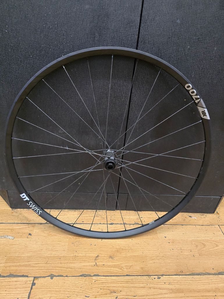 Used Dt Swiss XR 1700 2024 bike — image 2 of 4