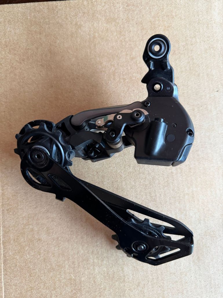 Shimano Ultegra R8150 Di2 Electronic Kit 2023 bike d'occasion — image 7 sur 10