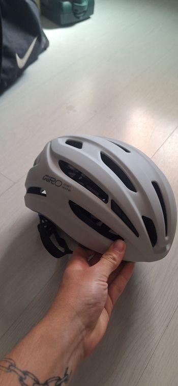 Used Giro Casco Helmet 2026 bike — image 3 of 5