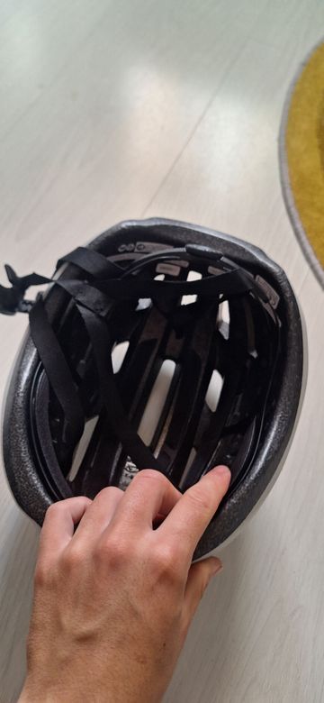 Used Giro Casco Helmet 2026 bike — image 4 of 5