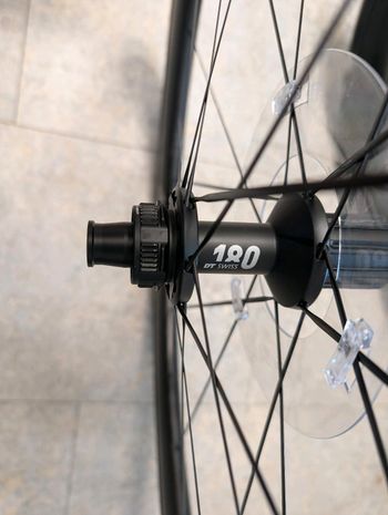 Used Dt Swiss ARC 1100 38 2026 bike — image 6 of 11