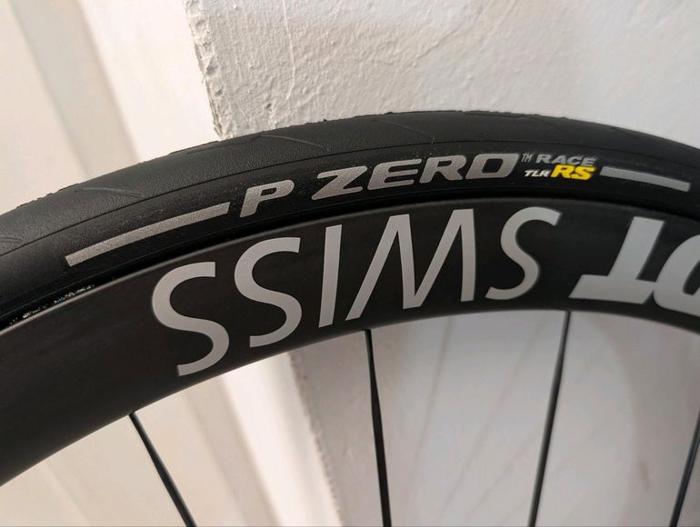 Used Dt Swiss ARC 1100 38 2026 bike — image 8 of 11