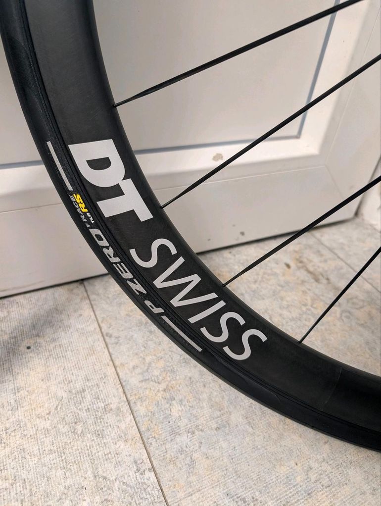 Used Dt Swiss ARC 1100 38 2026 bike — image 4 of 11