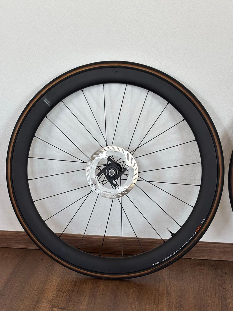 Shimano WH-RS710 Carbon Road Wheel 2025 bike de segunda mano — imagen 3 de 7