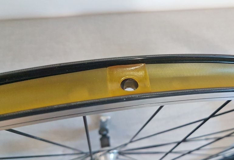 Used Lapierre Cross Rim Brake bike — image 9 of 15