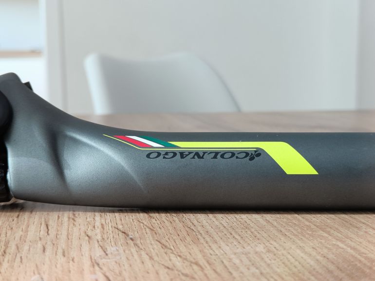 Colnago C60 HM Carbon Seatpost 31.6 350mm Grey Lime Green Road 2010 bike d'occasion — image 11 sur 24