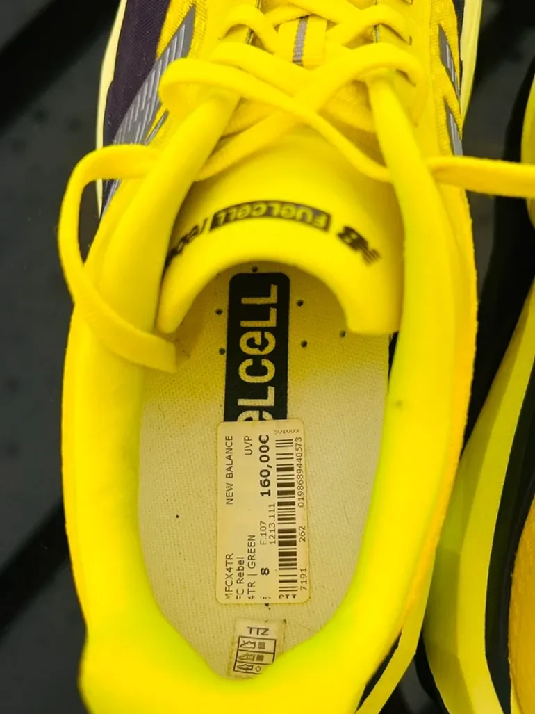 New Balance Fuel Cell Rebel v5 bike de segunda mano — imagen 3 de 3
