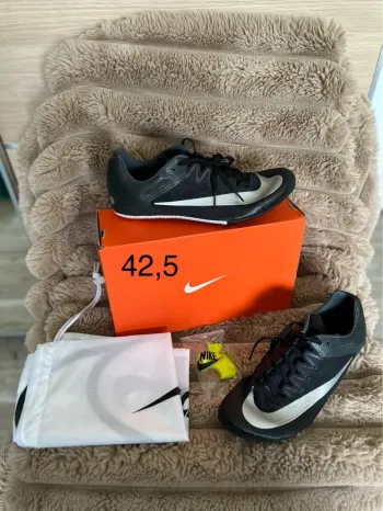 Nike Zoom Rival Sprint bike usato