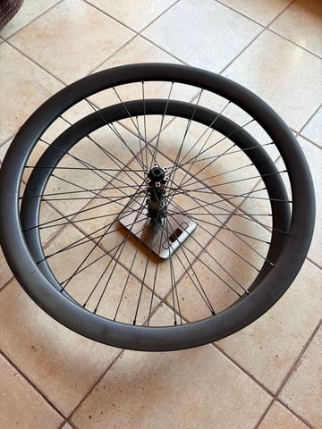 Novatec Carbon Wheels bike de segunda mano — imagen 3 de 6