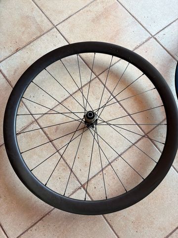 Novatec Carbon Wheels bike de segunda mano — imagen 4 de 6