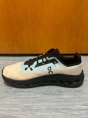 Tweedehands On Running On Cloudtilt bike — afbeelding 6 van 11