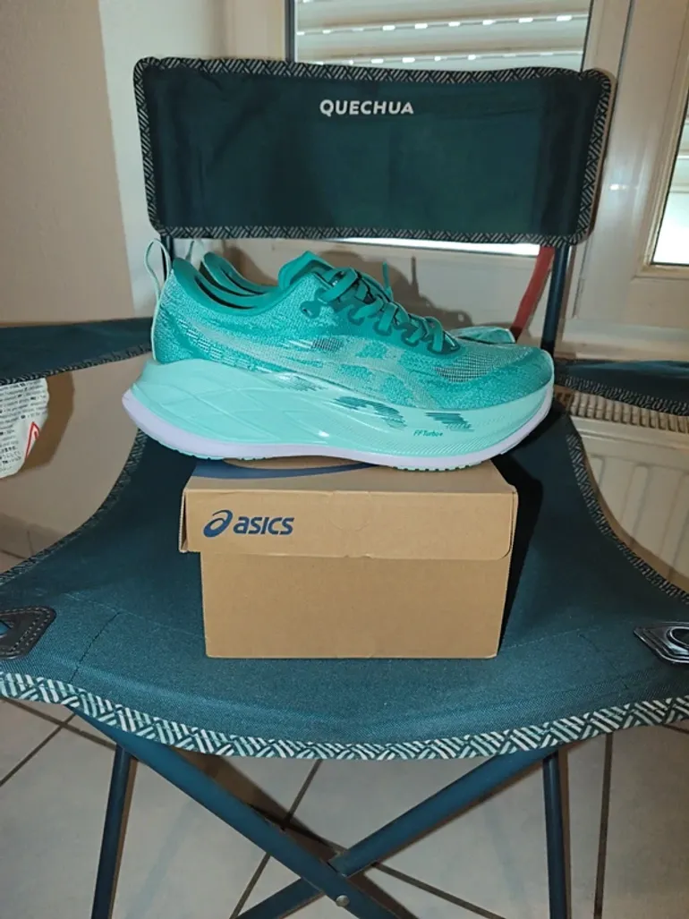 Asics Superblast 2 bike de segunda mano — imagen 1 de 4