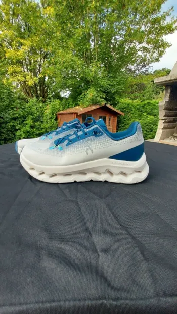 Gebrauchtes On Running Cloud bike — Bild 2 von 5