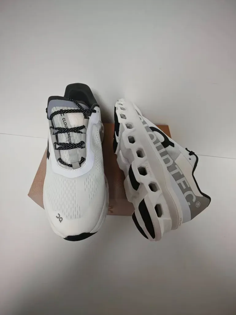 Tweedehands On Running On Cloud Monster bike — afbeelding 7 van 8