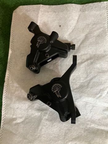 Gebrauchtes Campagnolo Record 12v Hydraulic and Mechanical 2025 bike