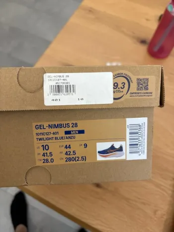 Used Asics Gel Nimbus 20 bike — image 2 of 11