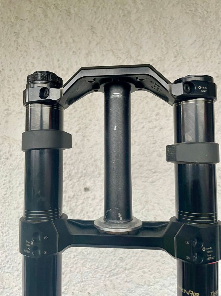 Použité RockShox BoXXer Ultimate 29" 2025 bike — obrázek 4 z 6