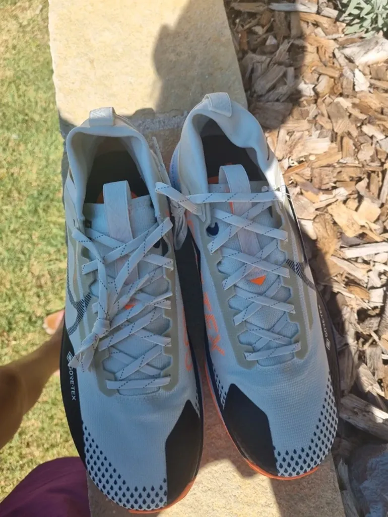 Pegasus Nike React Trail 4 GTX V2 bike de segunda mano — imagen 3 de 10