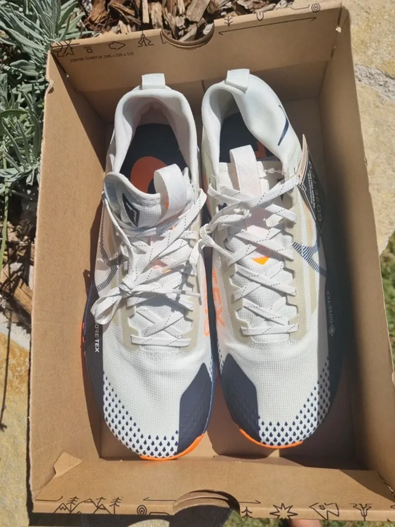 Pegasus Nike React Trail 4 GTX V2 bike de segunda mano — imagen 9 de 10