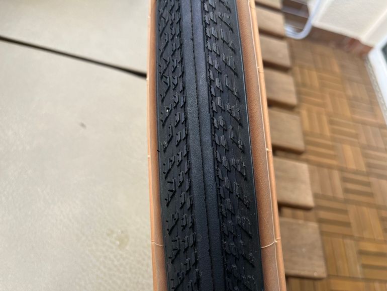 Used Specialized Pathfinder TLR Tan 2026 bike — image 7 of 13