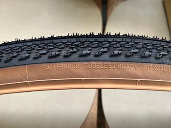 Used Specialized Pathfinder TLR Tan 2026 bike — image 6 of 13