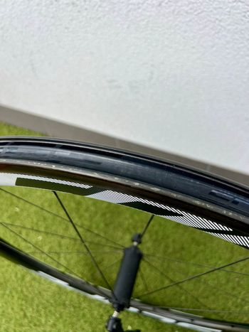 Scope R4 Rim Brake Carbon Wheelset bike d'occasion — image 3 sur 8