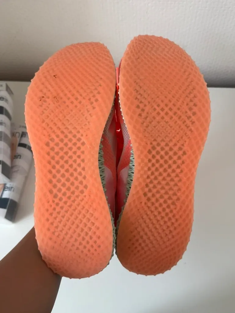 Tweedehands Adidas 4D Run 1.0 bike — afbeelding 5 van 5