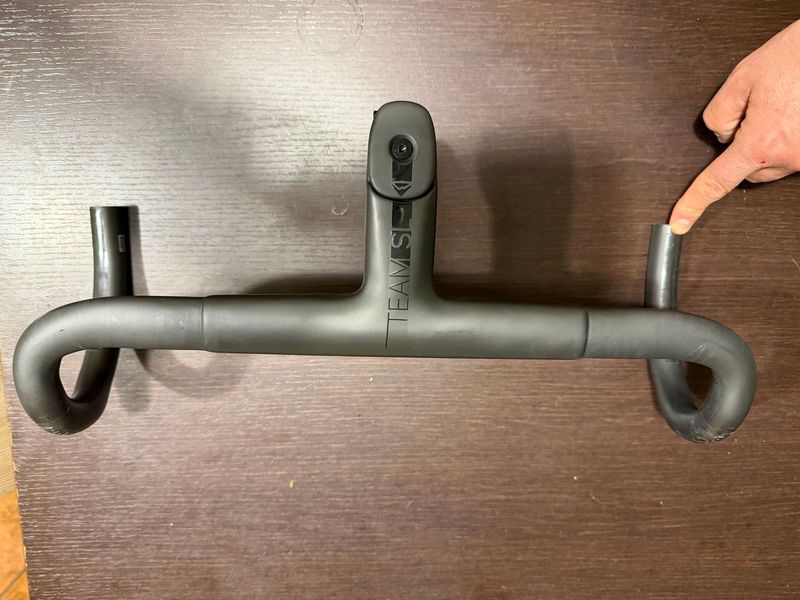 Použité Merida Team SL 1P Carbon Handlebar 2025 Cockpit