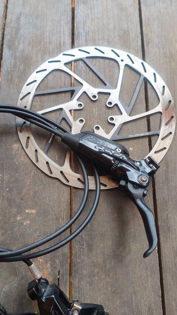 Sram CODE RSC Disc Brakes bike d'occasion — image 5 sur 11