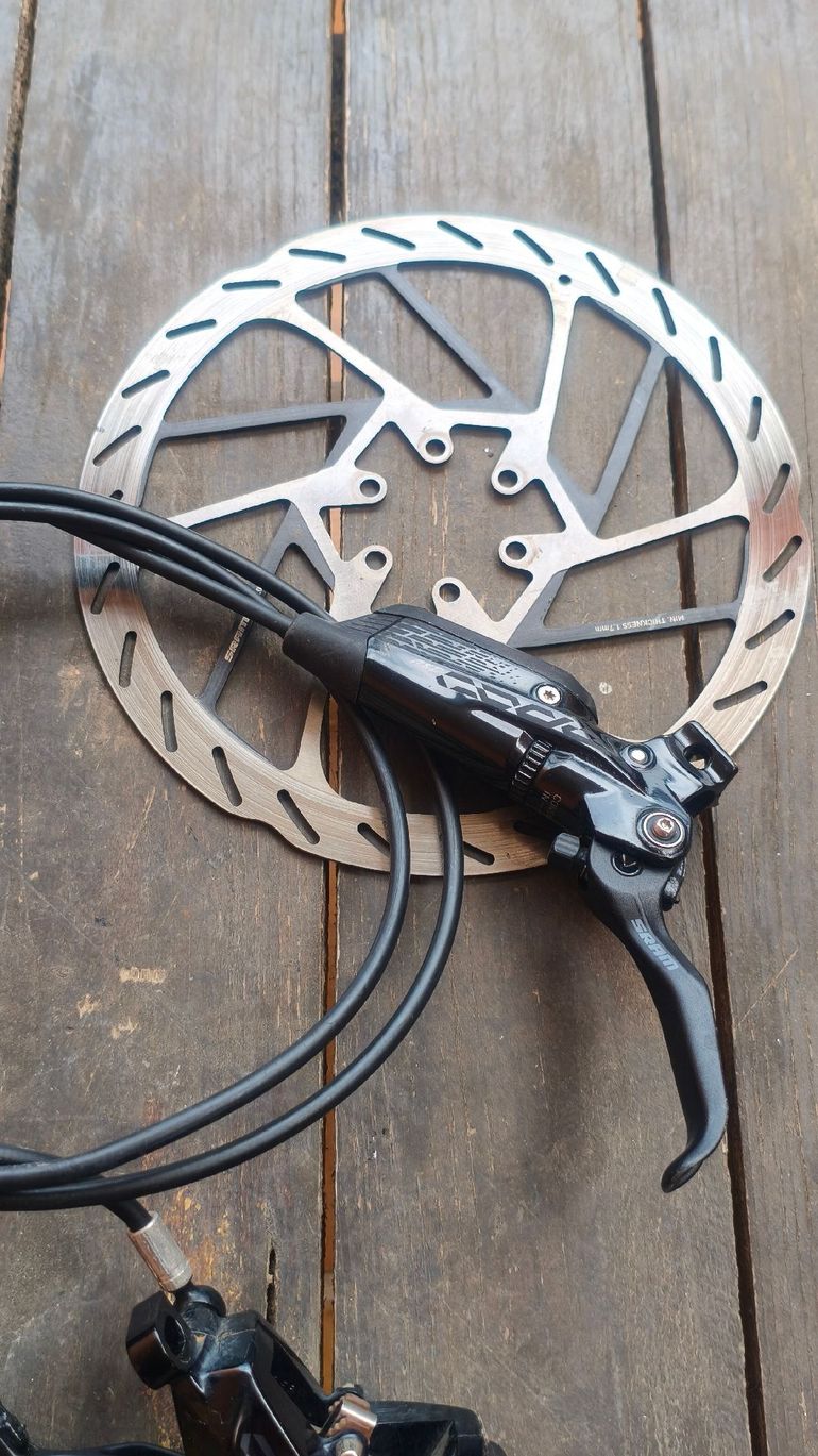 Sram CODE RSC Disc Brakes bike d'occasion — image 5 sur 11
