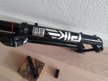 Used RockShox Pike Ultimate Flight Attendant 140mm Boost 2025 bike — image 4 of 5