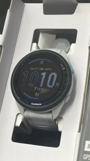 Garmin Forerunner 165 bike d'occasion — image 3 sur 4