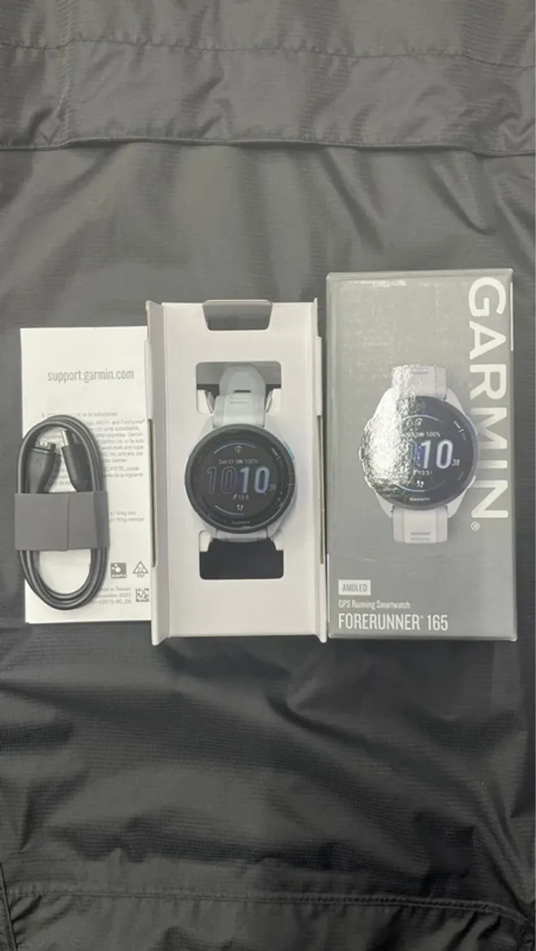 Garmin Forerunner 165 bike d'occasion — image 1 sur 4