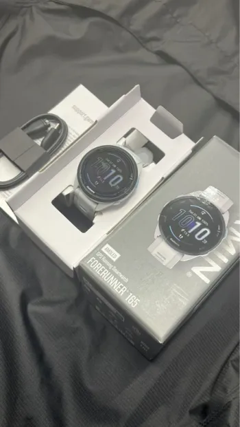 Garmin Forerunner 165 bike d'occasion — image 2 sur 4