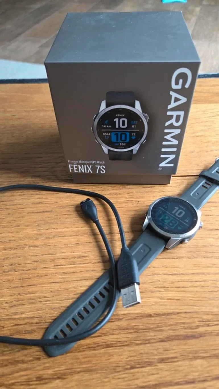 Garmin Fenix 7S bike d'occasion — image 1 sur 5