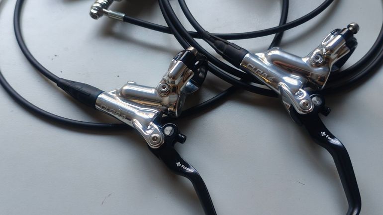Formula CURA 4 4-piston Disc Brake Silver bike d'occasion — image 5 sur 13