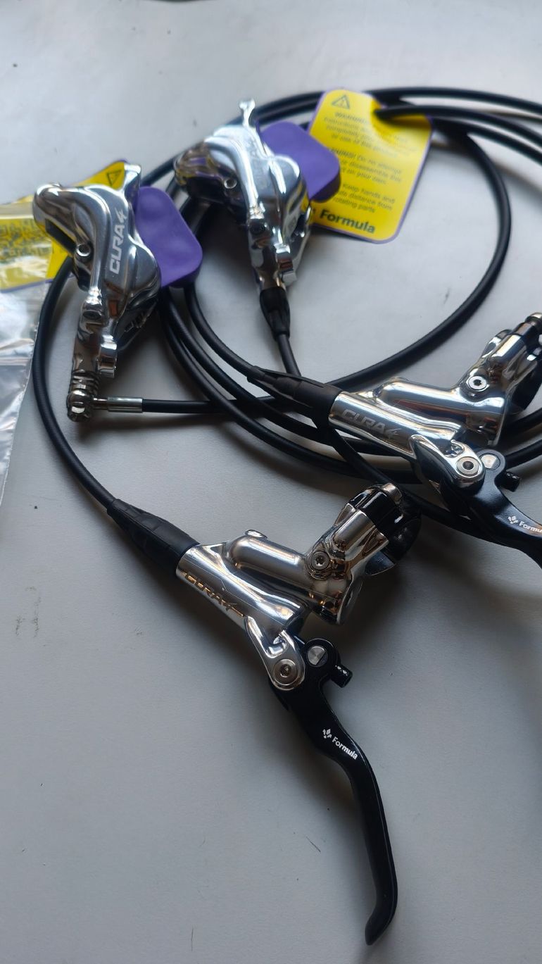 Formula CURA 4 4-piston Disc Brake Silver bike d'occasion — image 13 sur 13