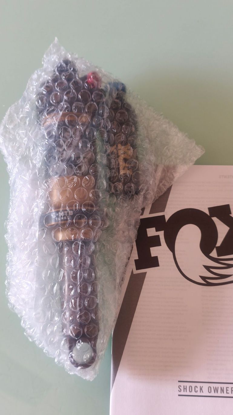 Fox Float X Factory 230x60/230x65 Kashima 2025 bike d'occasion — image 12 sur 12