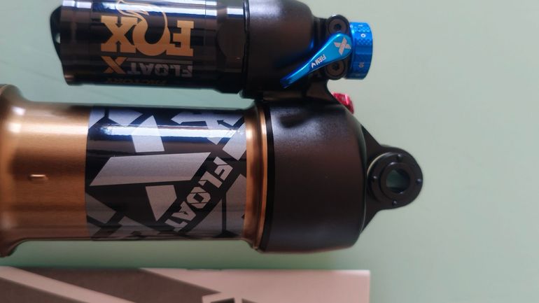 Fox Float X Factory 230x60/230x65 Kashima 2025 bike d'occasion — image 5 sur 12