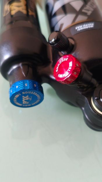 Fox Float X Factory 230x60/230x65 Kashima 2025 bike d'occasion — image 8 sur 12