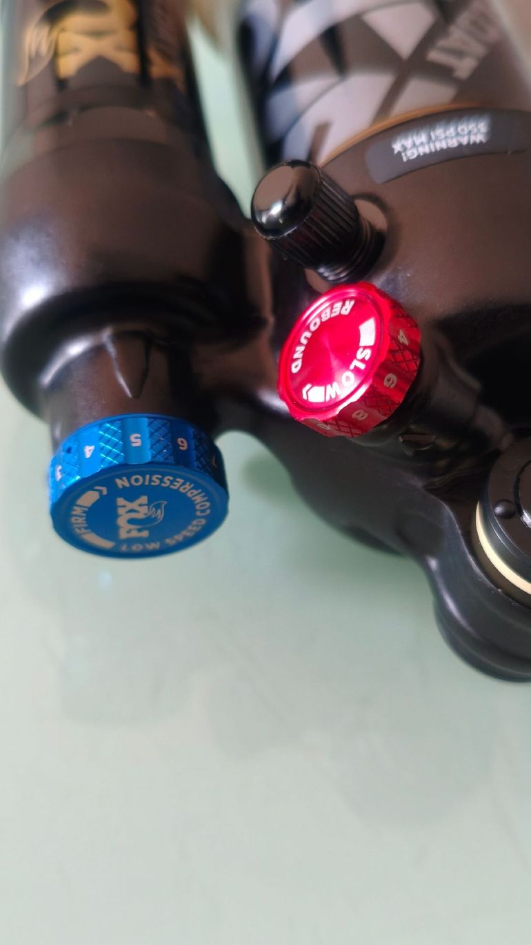 Fox Float X Factory 230x60/230x65 Kashima 2025 bike d'occasion — image 8 sur 12